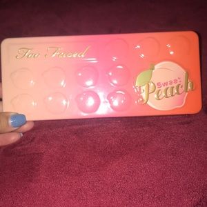 Too Faced Sweet Peach Pallet.